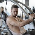 Comment avoir un torse musclé et dessiné en musculation
